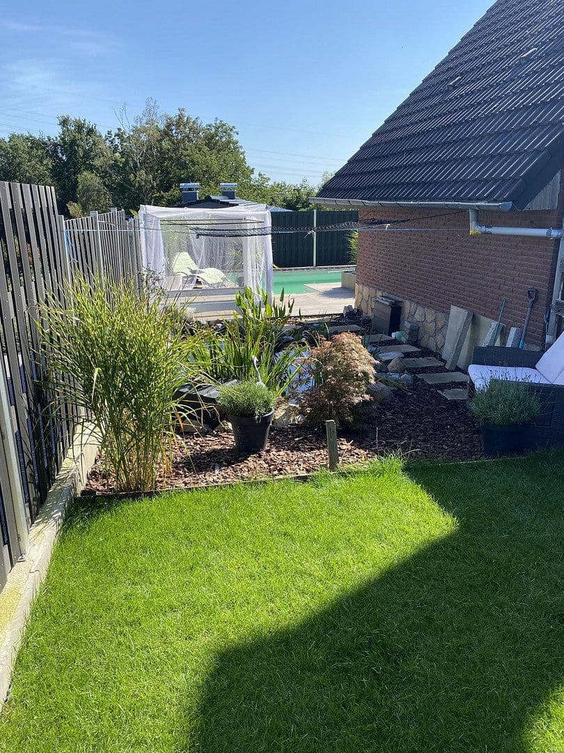 Predaj domu 305 m², pozemek 1.138 m², Hiddenhausen, Severné Porýnie - Westfálsko Predaj domu 305 m², pozemek 1.138 m², Hiddenhausen, Severné Porýnie - Westfálsko