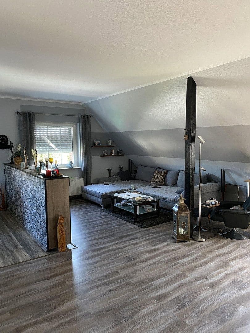 Predaj domu 305 m², pozemek 1.138 m², Hiddenhausen, Severné Porýnie - Westfálsko Predaj domu 305 m², pozemek 1.138 m², Hiddenhausen, Severné Porýnie - Westfálsko