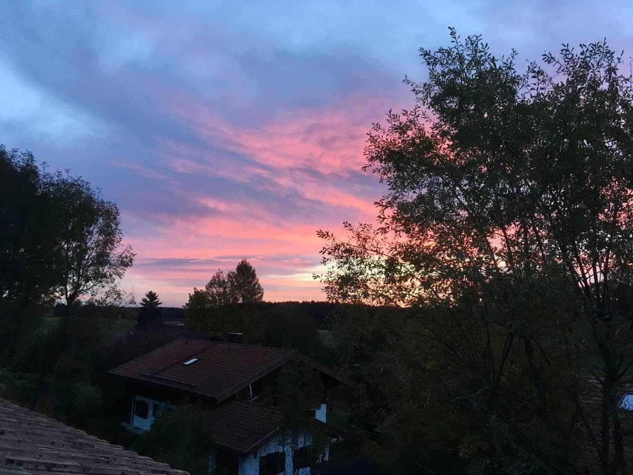 Prenájom domu 200 m², pozemek 250 m², St Bartholomäus-Weg 2, Holzkirchen, Bavorsko Prenájom domu 200 m², pozemek 250 m², St Bartholomäus-Weg 2, Holzkirchen, Bavorsko