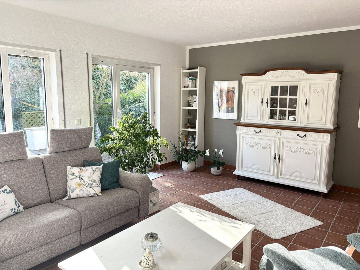 Predaj domu 140 m², pozemek 156 m², Neulußheim, Bádensko-Wurttembersko Predaj domu 140 m², pozemek 156 m², Neulußheim, Bádensko-Wurttembersko