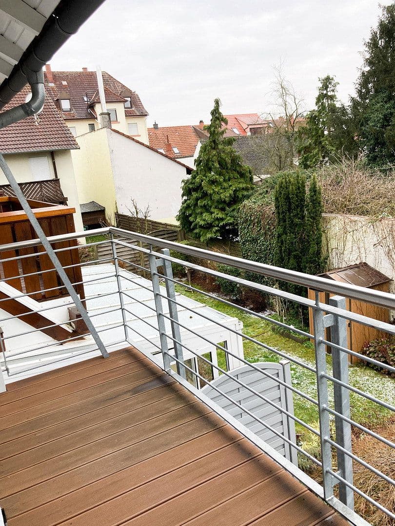 Predaj domu 140 m², pozemek 156 m², Neulußheim, Bádensko-Wurttembersko Predaj domu 140 m², pozemek 156 m², Neulußheim, Bádensko-Wurttembersko