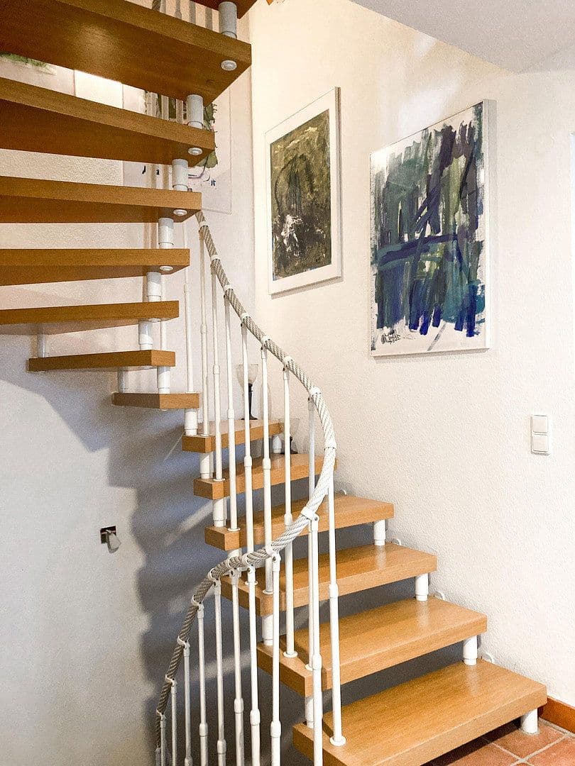 Predaj domu 140 m², pozemek 156 m², Neulußheim, Bádensko-Wurttembersko Predaj domu 140 m², pozemek 156 m², Neulußheim, Bádensko-Wurttembersko