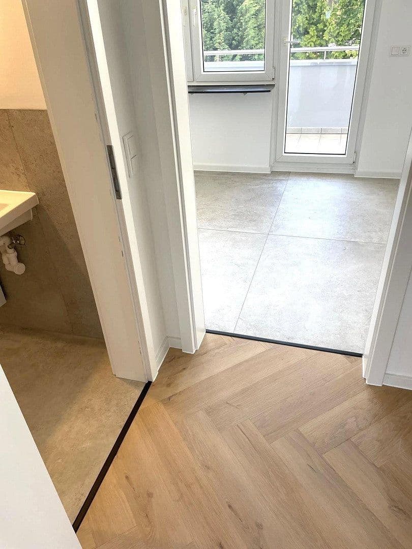 Prenájom bytu 3-izbový 73 m², Virgiliastraße 23, Essen, Severné Porýnie - Westfálsko Prenájom bytu 3-izbový 73 m², Virgiliastraße 23, Essen, Severné Porýnie - Westfálsko