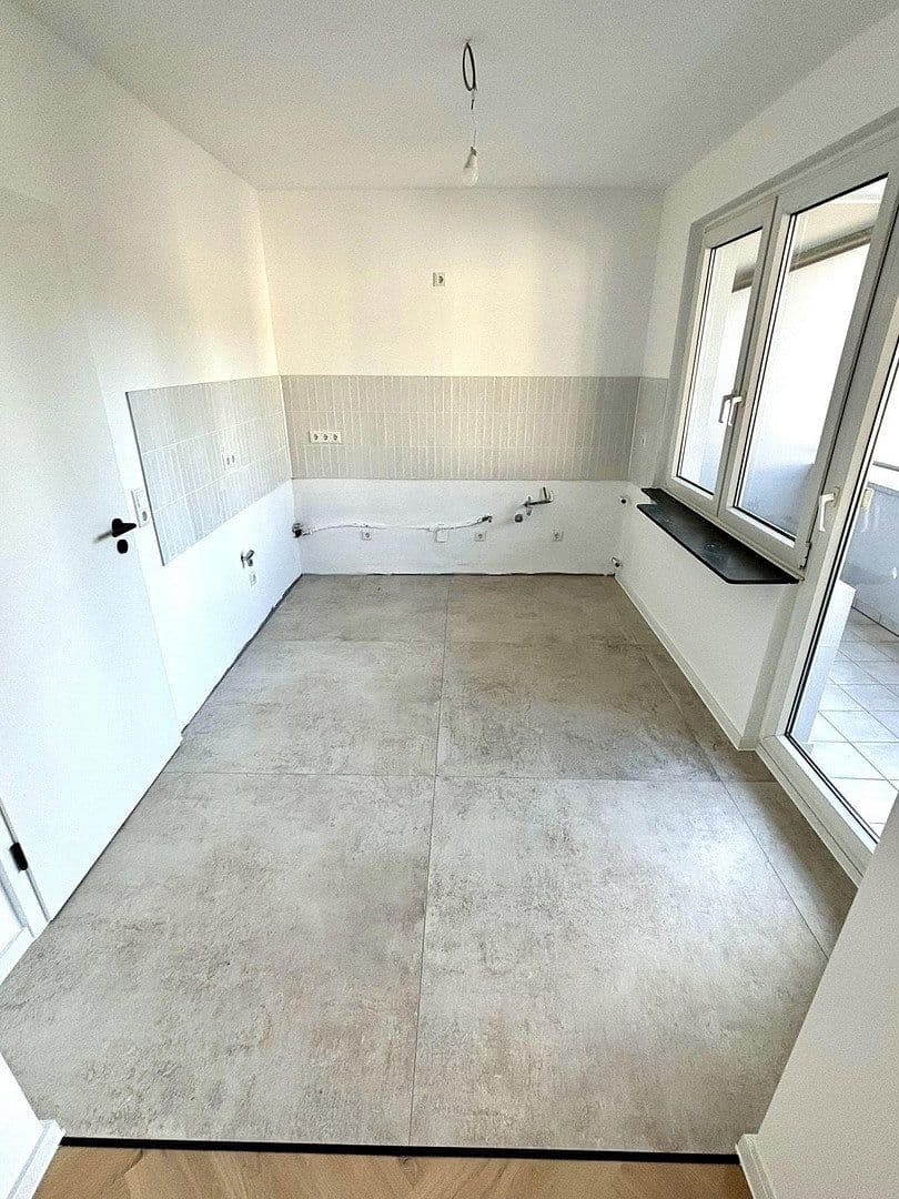 Prenájom bytu 3-izbový 73 m², Virgiliastraße 23, Essen, Severné Porýnie - Westfálsko Prenájom bytu 3-izbový 73 m², Virgiliastraße 23, Essen, Severné Porýnie - Westfálsko