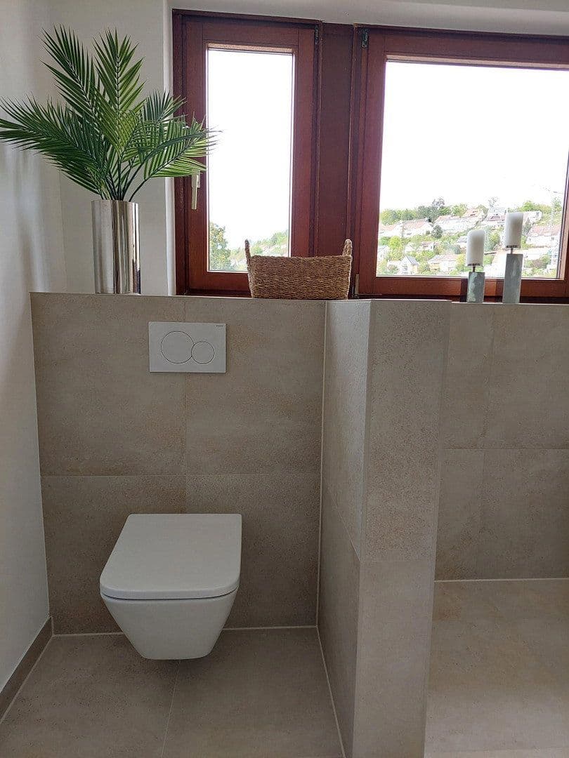 Predaj bytu 4-izbový 93 m², Leonberg, Bádensko-Wurttembersko Predaj bytu 4-izbový 93 m², Leonberg, Bádensko-Wurttembersko