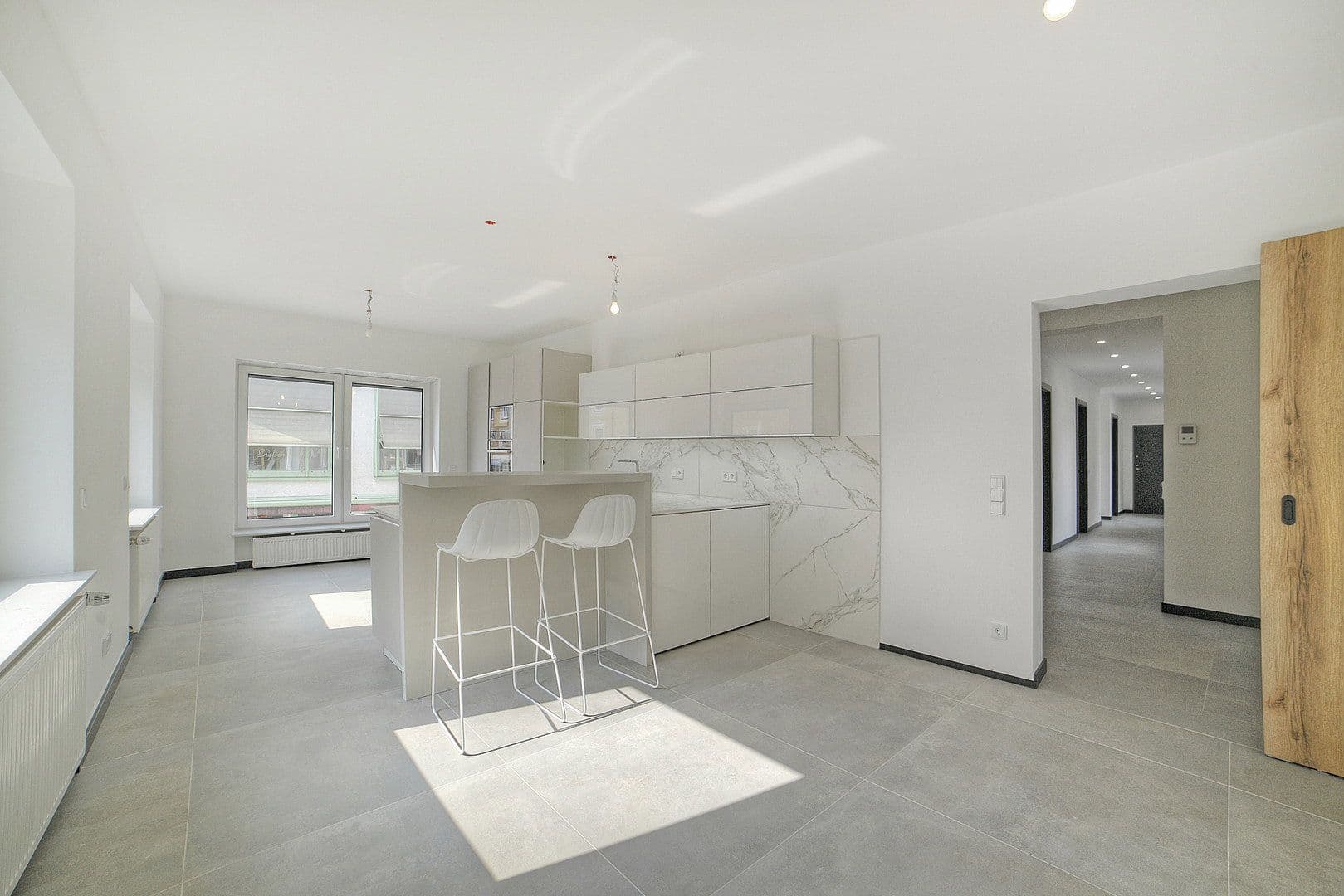 Prenájom bytu 4-izbový 173 m², Pucher Str. 8, Fürstenfeldbruck, Bavorsko Prenájom bytu 4-izbový 173 m², Pucher Str. 8, Fürstenfeldbruck, Bavorsko