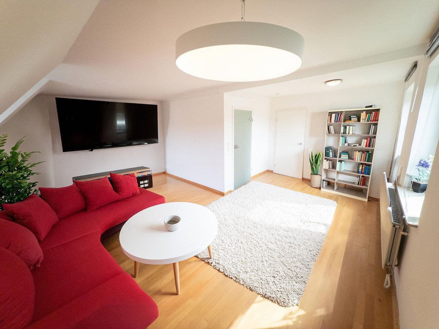 Prenájom bytu 5-izbový 165 m², Bahnhofstrasse 24, Wittingen, Dolné Sasko Prenájom bytu 5-izbový 165 m², Bahnhofstrasse 24, Wittingen, Dolné Sasko