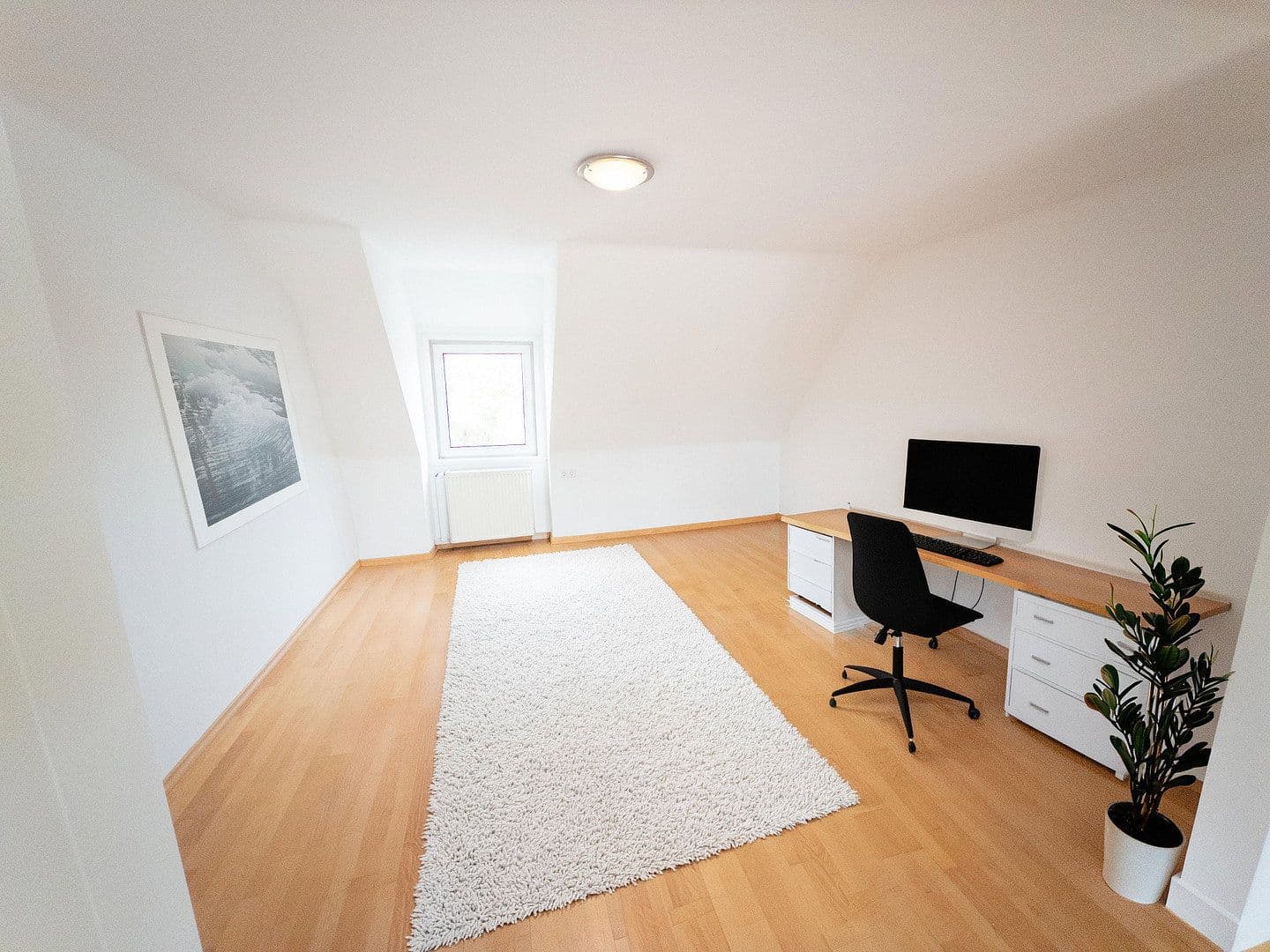 Prenájom bytu 5-izbový 165 m², Bahnhofstrasse 24, Wittingen, Dolné Sasko Prenájom bytu 5-izbový 165 m², Bahnhofstrasse 24, Wittingen, Dolné Sasko