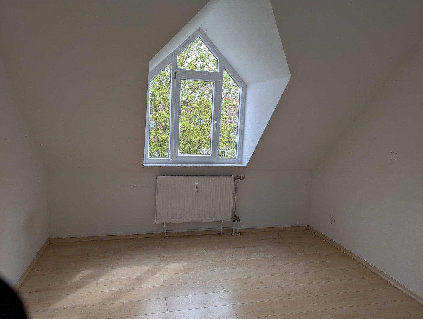 Predaj bytu 4-izbový 93 m², Bad Homburg vor der Höhe, Hesensko Predaj bytu 4-izbový 93 m², Bad Homburg vor der Höhe, Hesensko