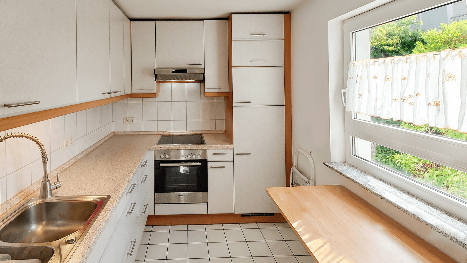 Prenájom bytu 4-izbový 89 m², Marbach am Neckar, Bádensko-Wurttembersko Prenájom bytu 4-izbový 89 m², Marbach am Neckar, Bádensko-Wurttembersko