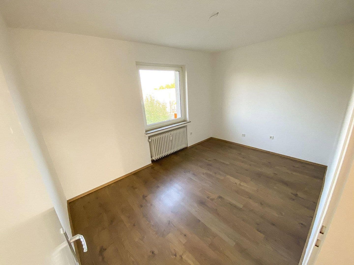 Prenájom bytu 4-izbový 93 m², Castrop-Rauxel, Severné Porýnie - Westfálsko Prenájom bytu 4-izbový 93 m², Castrop-Rauxel, Severné Porýnie - Westfálsko