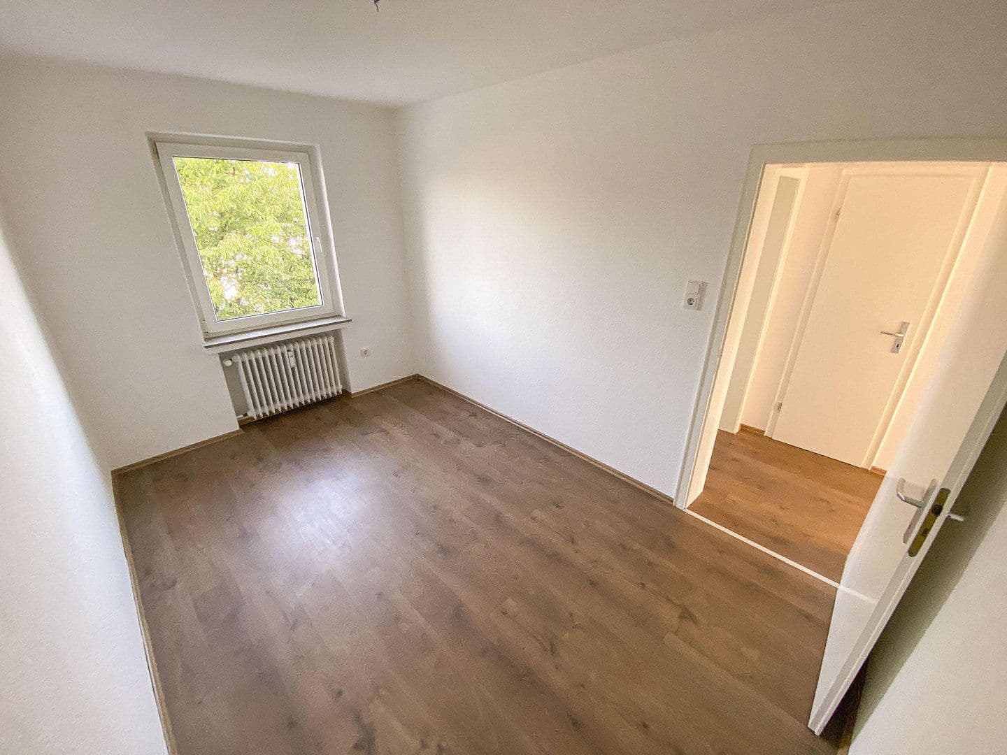 Prenájom bytu 4-izbový 93 m², Castrop-Rauxel, Severné Porýnie - Westfálsko Prenájom bytu 4-izbový 93 m², Castrop-Rauxel, Severné Porýnie - Westfálsko