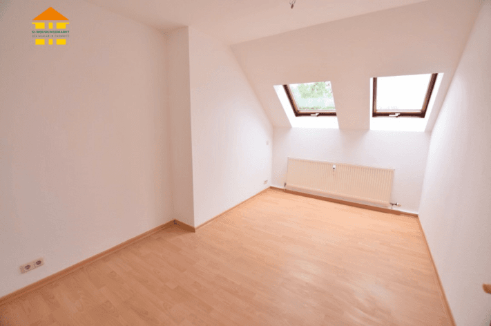 Prenájom bytu 6-izbový 147 m², Franz-Mehring-Str. 9, Chemnitz, Sasko Prenájom bytu 6-izbový 147 m², Franz-Mehring-Str. 9, Chemnitz, Sasko
