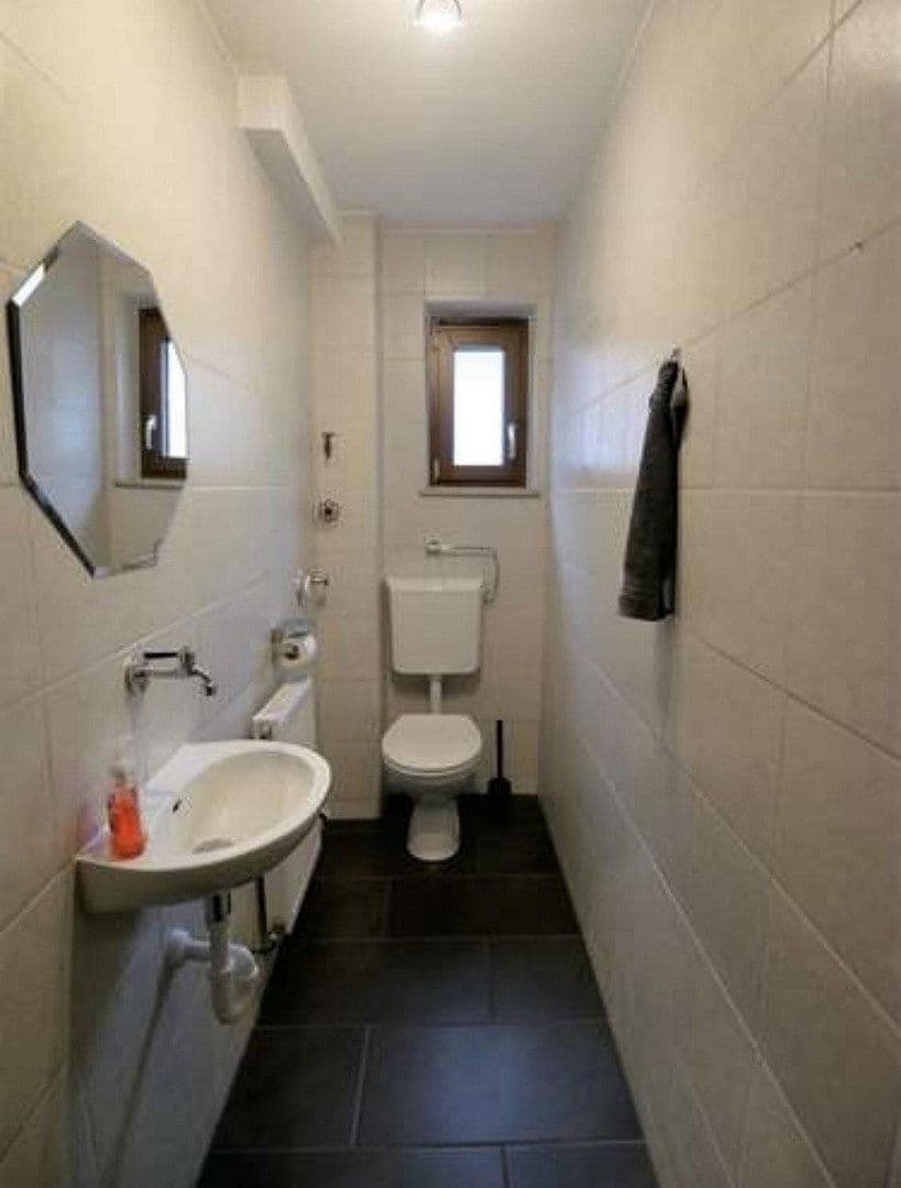 Predaj bytu 4-izbový 102 m², Ludwigsburg, Bádensko-Wurttembersko Predaj bytu 4-izbový 102 m², Ludwigsburg, Bádensko-Wurttembersko