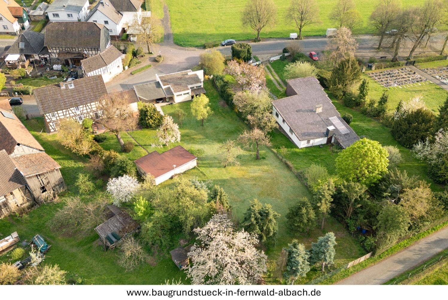 Predaj pozemku 1.500 m², Licher Straße 25, Fernwald, Hesensko Predaj pozemku 1.500 m², Licher Straße 25, Fernwald, Hesensko