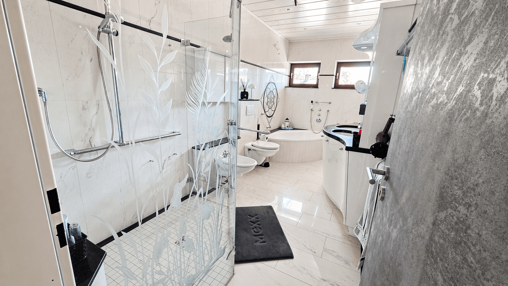 Predaj domu 198 m², pozemek 761 m², Mozartstraße 10, Ganderkesee, Dolné Sasko Predaj domu 198 m², pozemek 761 m², Mozartstraße 10, Ganderkesee, Dolné Sasko