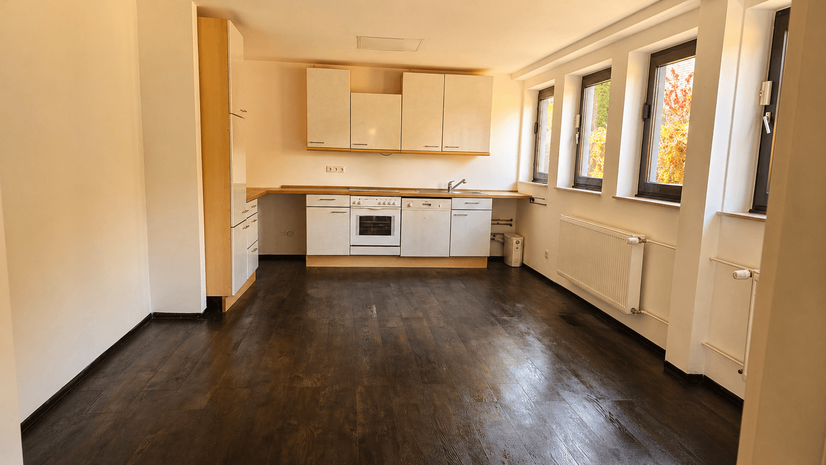 Predaj domu 198 m², pozemek 761 m², Mozartstraße 10, Ganderkesee, Dolné Sasko Predaj domu 198 m², pozemek 761 m², Mozartstraße 10, Ganderkesee, Dolné Sasko