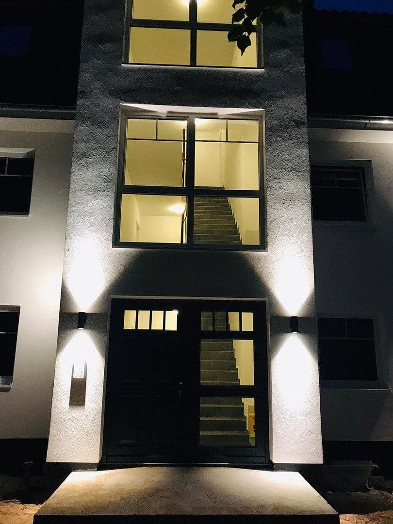 Prenájom bytu 3-izbový 88 m², Tostedt, Dolné Sasko Prenájom bytu 3-izbový 88 m², Tostedt, Dolné Sasko