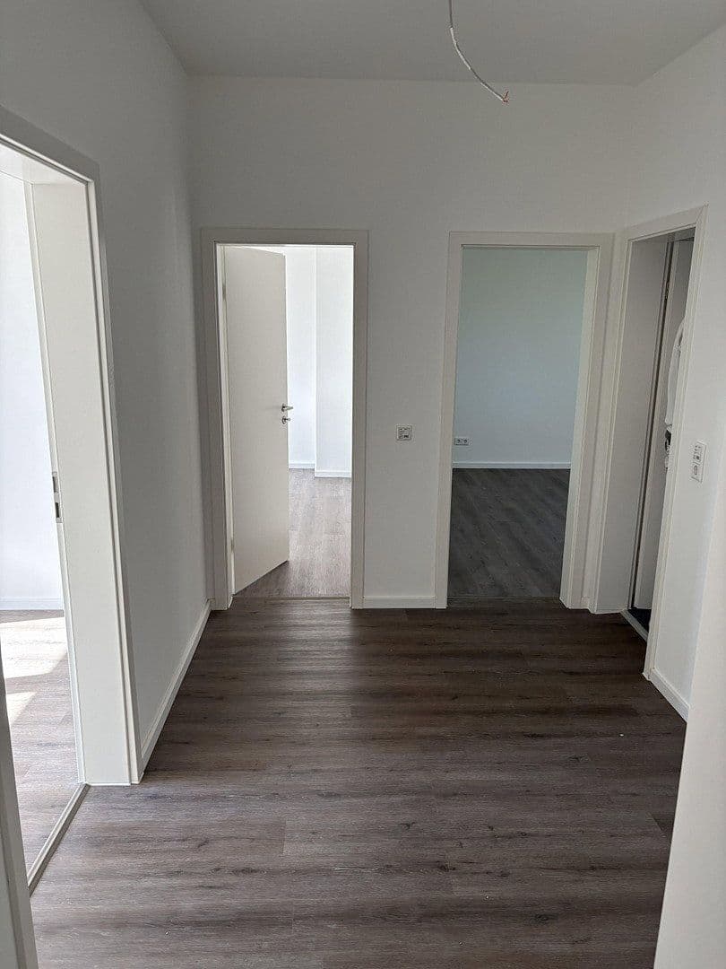 Prenájom bytu 4-izbový 105 m², Luxemburger Str.259, Köln, Severné Porýnie - Westfálsko Prenájom bytu 4-izbový 105 m², Luxemburger Str.259, Köln, Severné Porýnie - Westfálsko