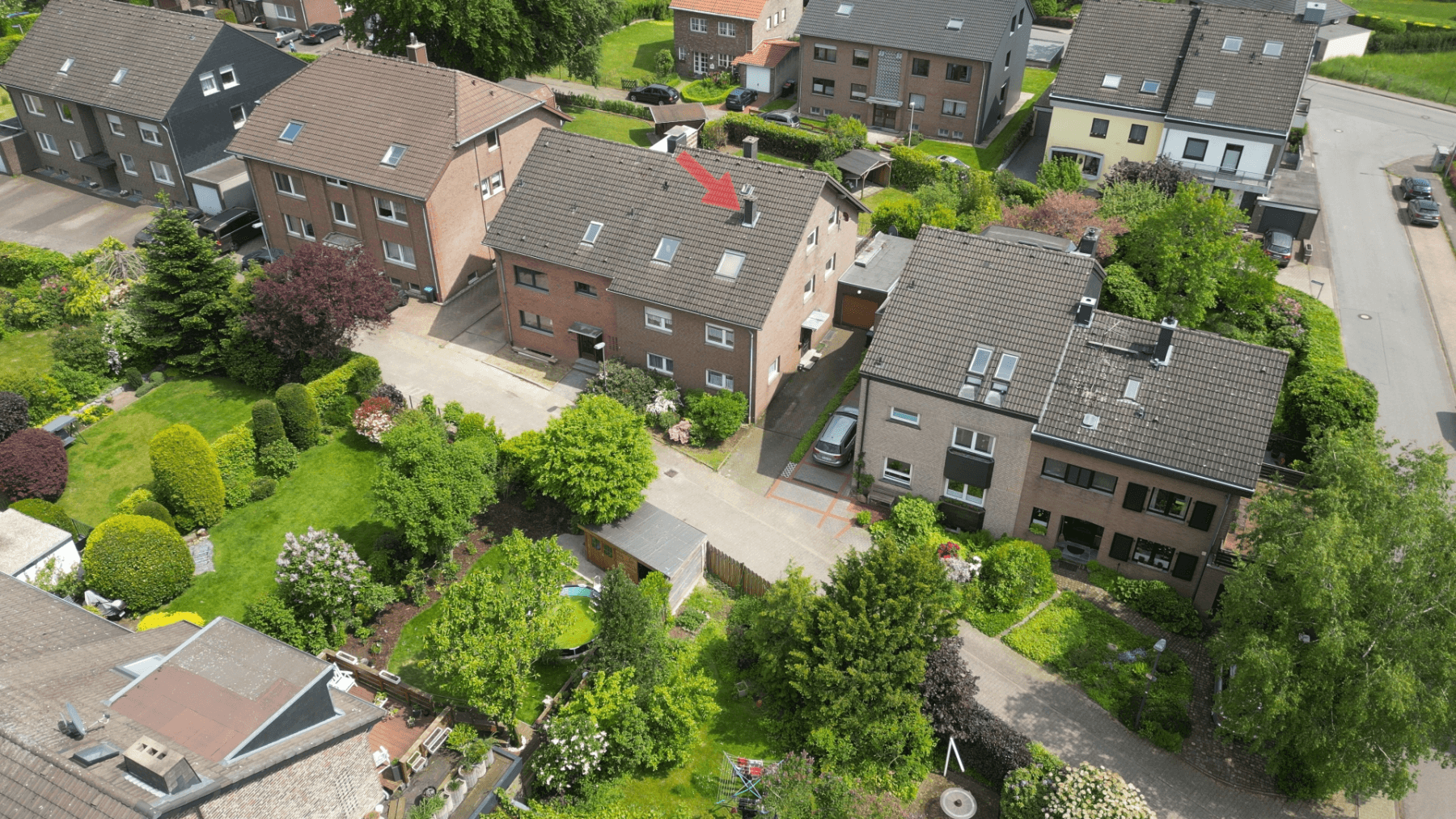 Predaj domu 235 m², pozemek 394 m², Aachen, Severné Porýnie - Westfálsko Predaj domu 235 m², pozemek 394 m², Aachen, Severné Porýnie - Westfálsko