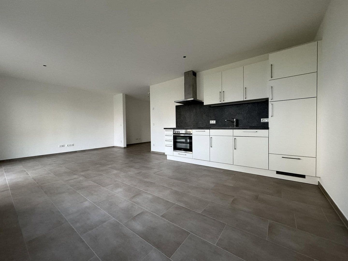 Prenájom bytu 1-izbový 45 m², Münchener Straße 27, Grafing, Bavorsko Prenájom bytu 1-izbový 45 m², Münchener Straße 27, Grafing, Bavorsko