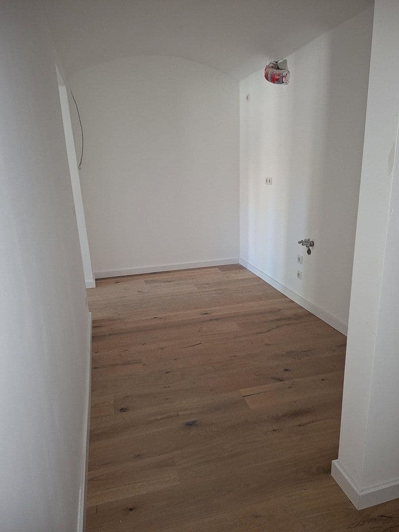 Prenájom kancelárie 94 m², Budenbergstraße 9, Magdeburg, Sasko-Anhaltsko Prenájom kancelárie 94 m², Budenbergstraße 9, Magdeburg, Sasko-Anhaltsko