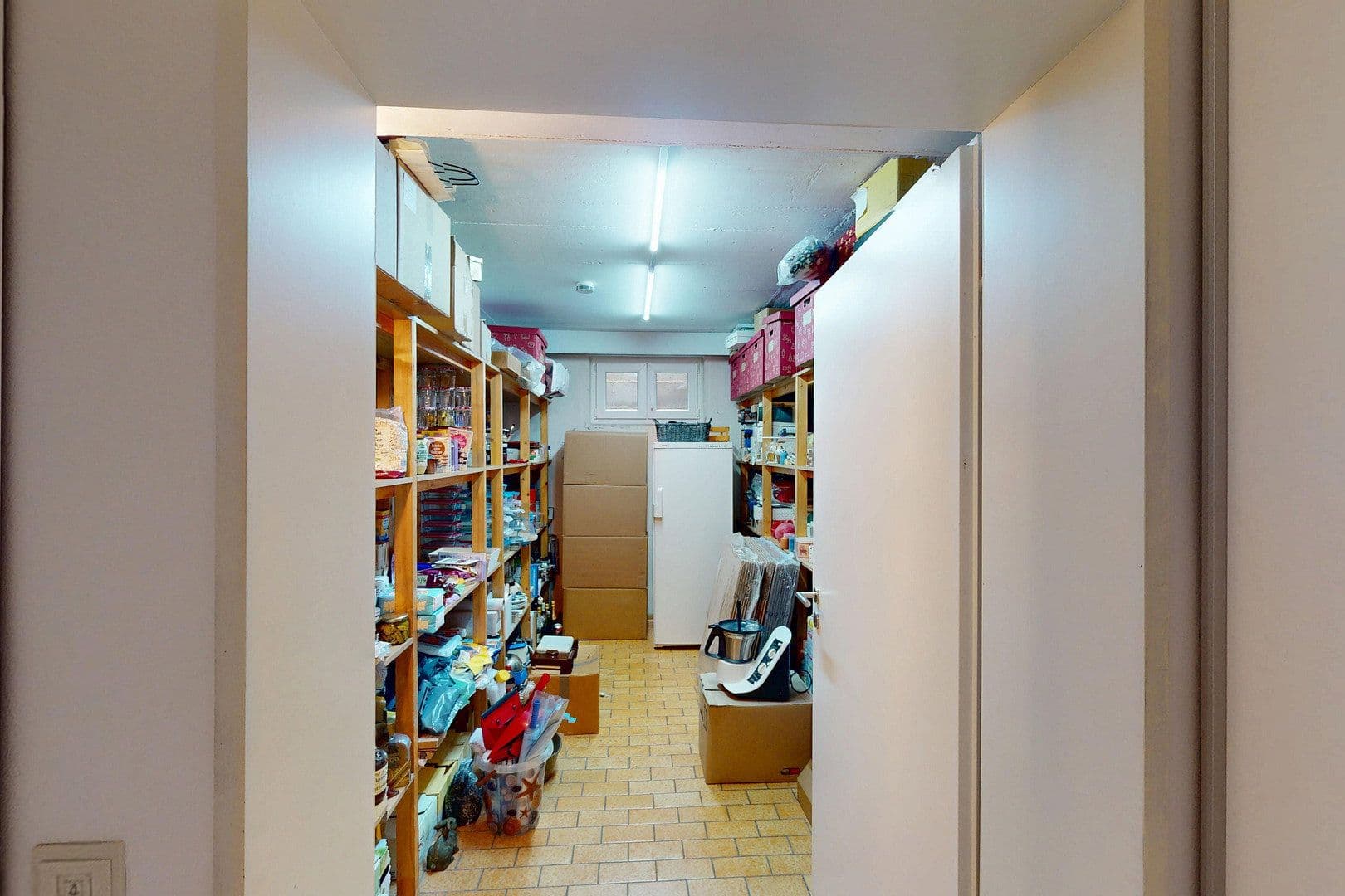 Predaj domu 240 m², pozemek 1.013 m², Großheubach, Bavorsko Predaj domu 240 m², pozemek 1.013 m², Großheubach, Bavorsko