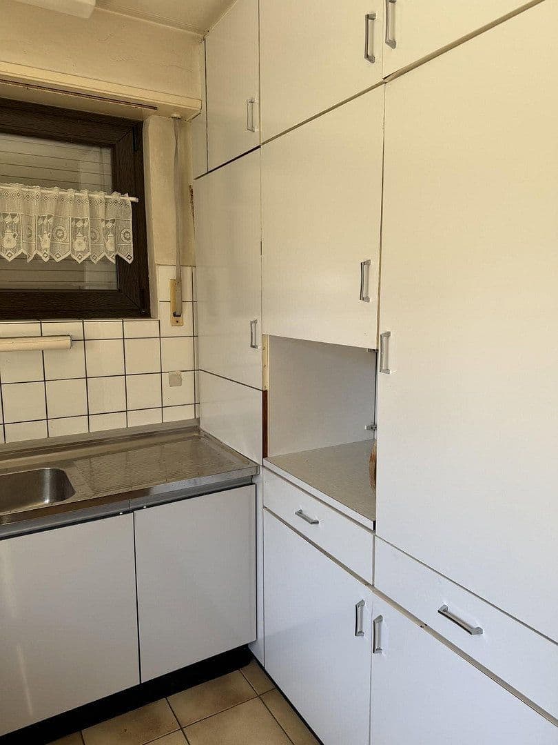 Predaj domu 218 m², pozemek 637 m², Pforzheim, Bádensko-Wurttembersko Predaj domu 218 m², pozemek 637 m², Pforzheim, Bádensko-Wurttembersko