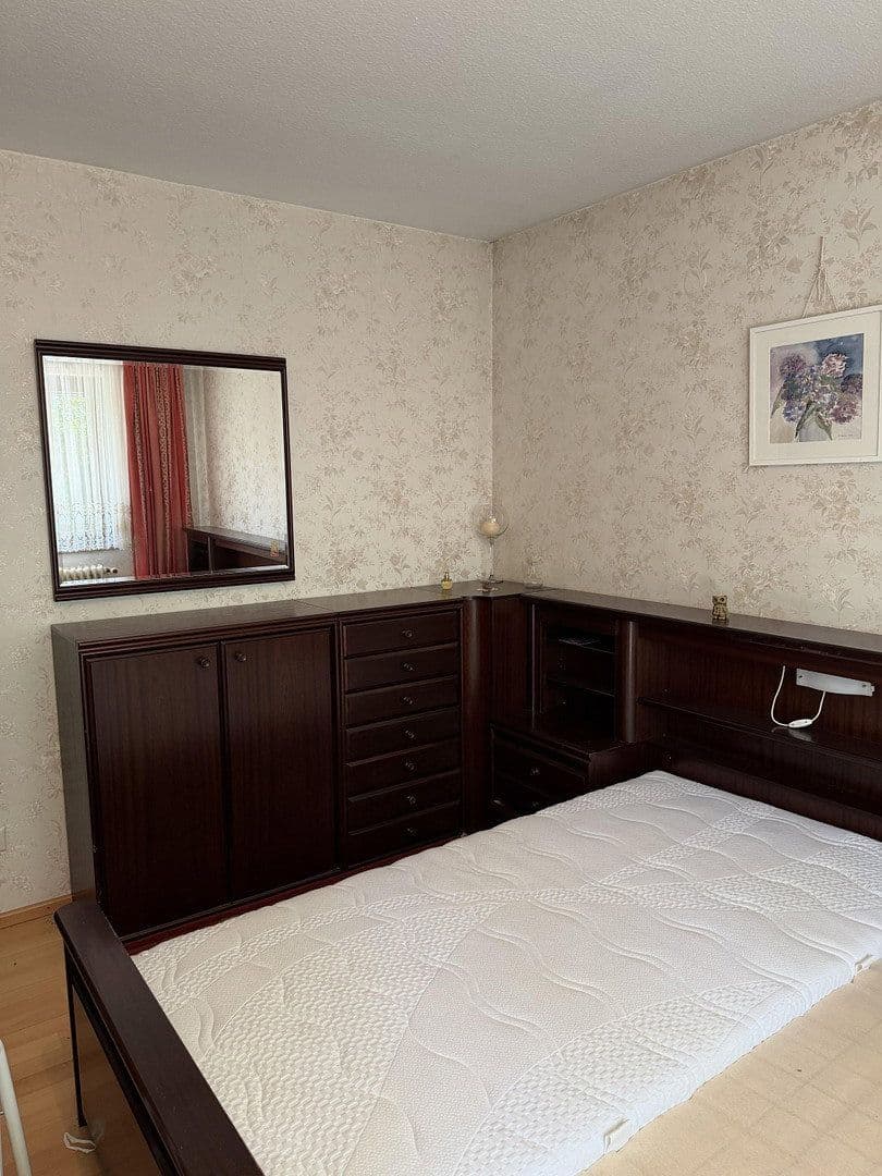Predaj domu 218 m², pozemek 637 m², Pforzheim, Bádensko-Wurttembersko Predaj domu 218 m², pozemek 637 m², Pforzheim, Bádensko-Wurttembersko