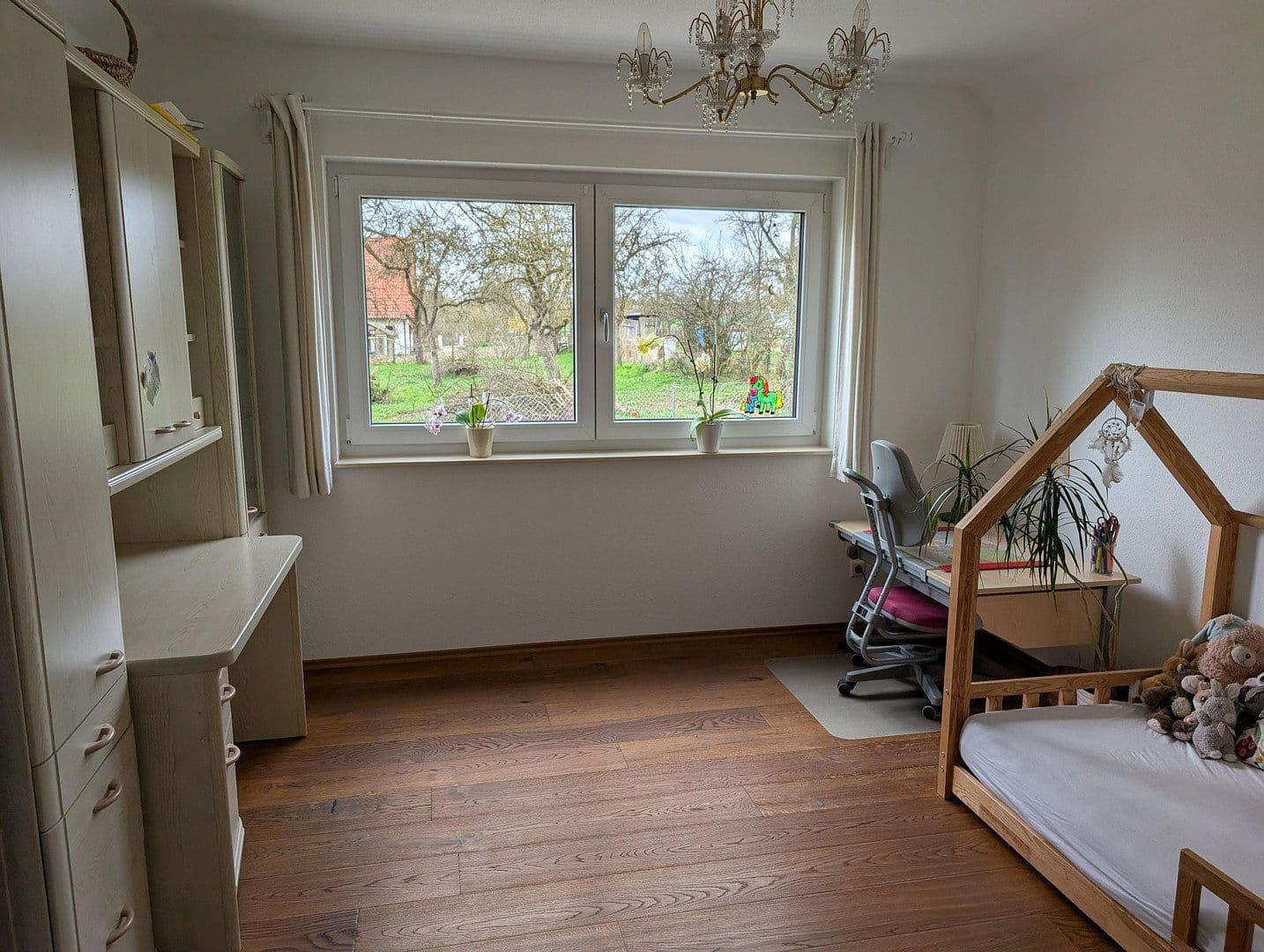 Predaj domu 134 m², pozemek 581 m², Leipheim, Bavorsko Predaj domu 134 m², pozemek 581 m², Leipheim, Bavorsko