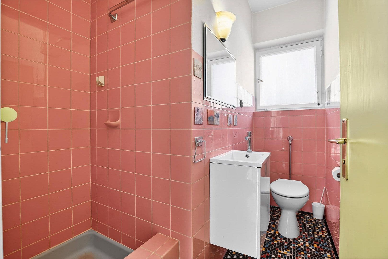 Predaj domu 185 m², pozemek 885 m², Rudhartstr. 52, München, Bavorsko Predaj domu 185 m², pozemek 885 m², Rudhartstr. 52, München, Bavorsko