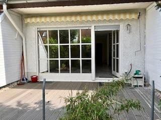 Prenájom domu 149 m², pozemek 56 m², Wiesbaden, Hesensko Prenájom domu 149 m², pozemek 56 m², Wiesbaden, Hesensko