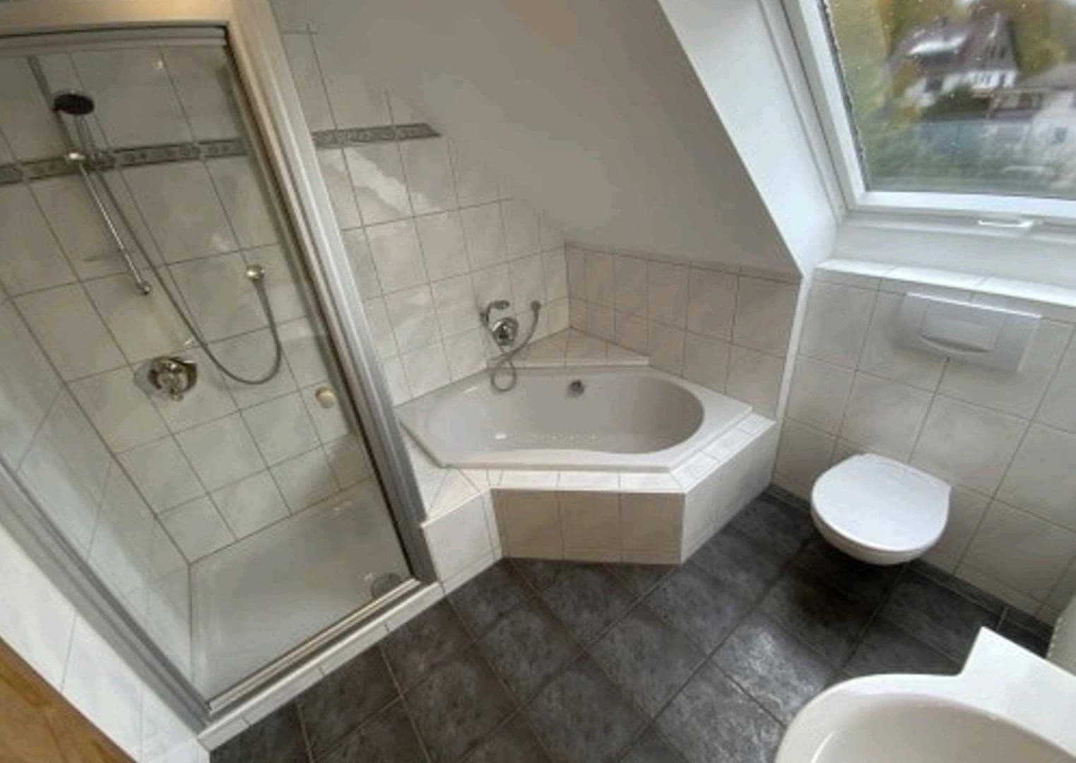 Prenájom bytu 5-izbový 106 m², Pezoldstraße 28, Gößweinstein, Bavorsko Prenájom bytu 5-izbový 106 m², Pezoldstraße 28, Gößweinstein, Bavorsko