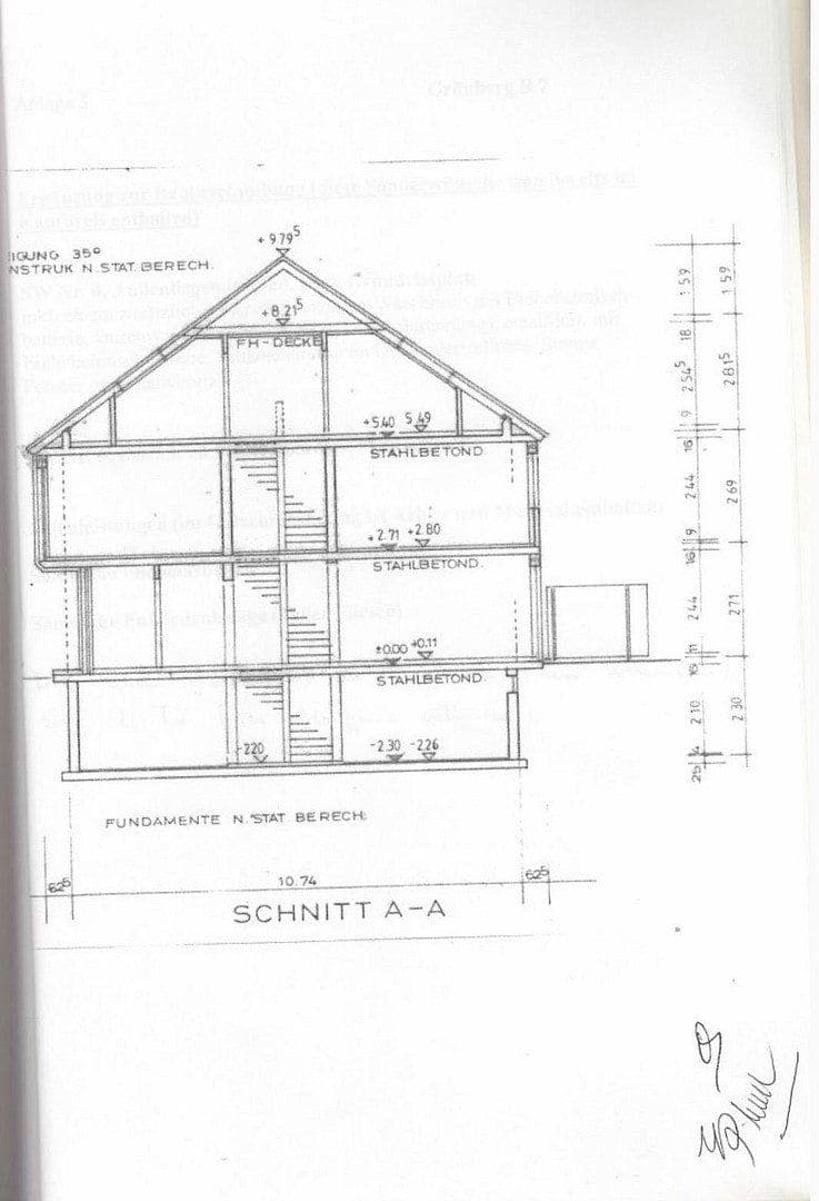 Predaj domu 120 m², pozemek 165 m², Grünberger Str., Nürnberg, Bavorsko Predaj domu 120 m², pozemek 165 m², Grünberger Str., Nürnberg, Bavorsko