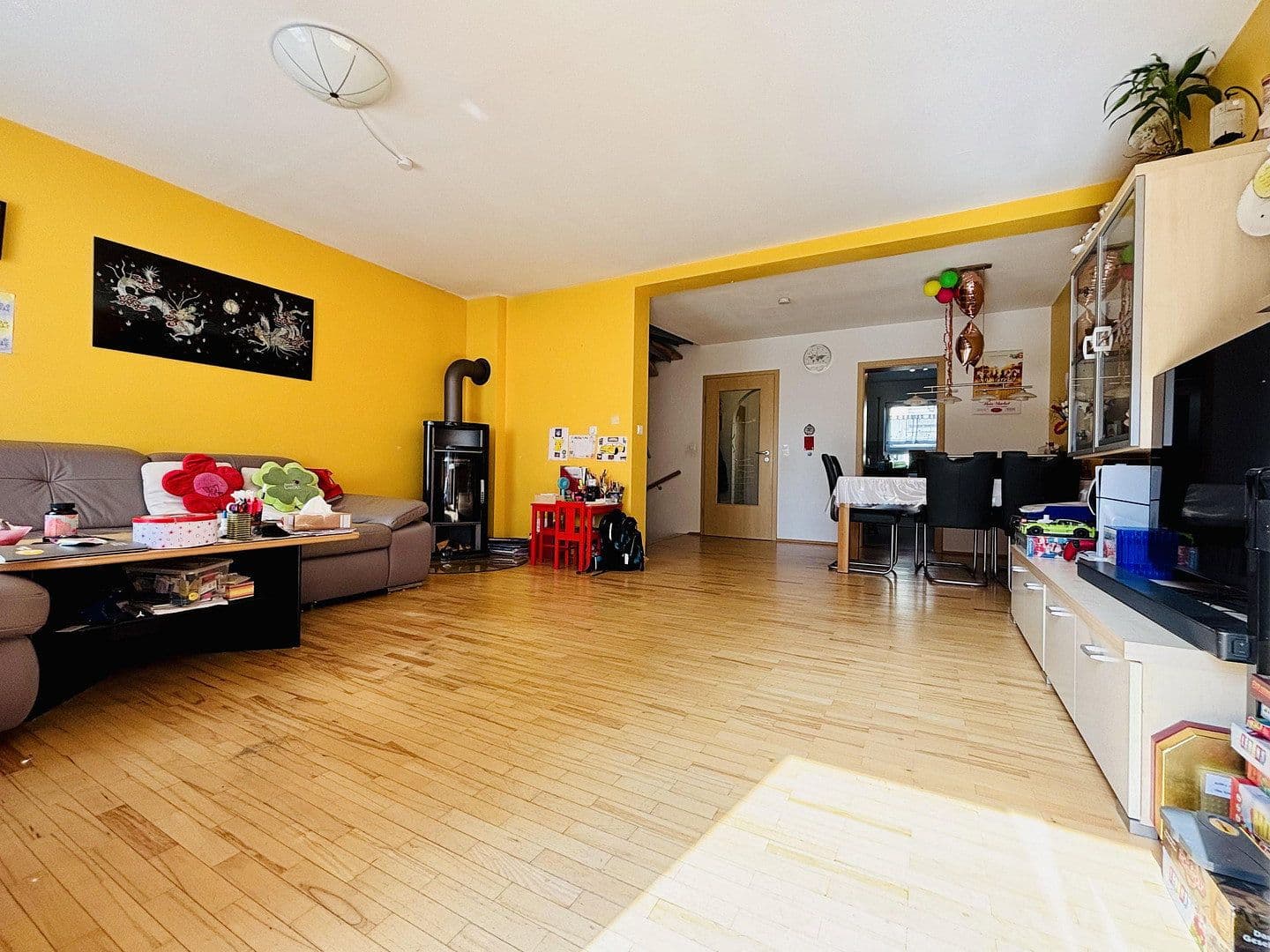 Predaj domu 120 m², pozemek 165 m², Grünberger Str., Nürnberg, Bavorsko Predaj domu 120 m², pozemek 165 m², Grünberger Str., Nürnberg, Bavorsko
