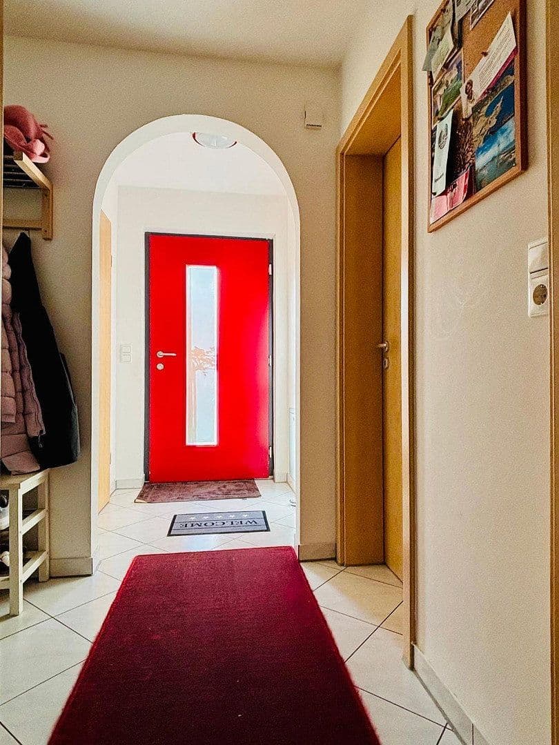 Predaj domu 120 m², pozemek 165 m², Grünberger Str., Nürnberg, Bavorsko Predaj domu 120 m², pozemek 165 m², Grünberger Str., Nürnberg, Bavorsko