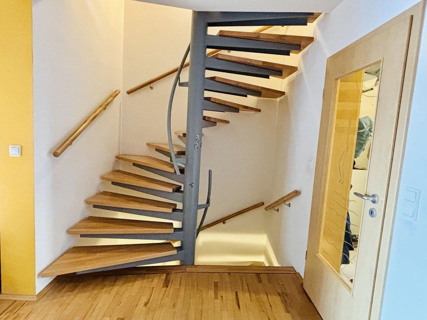 Predaj domu 120 m², pozemek 165 m², Grünberger Str., Nürnberg, Bavorsko Predaj domu 120 m², pozemek 165 m², Grünberger Str., Nürnberg, Bavorsko