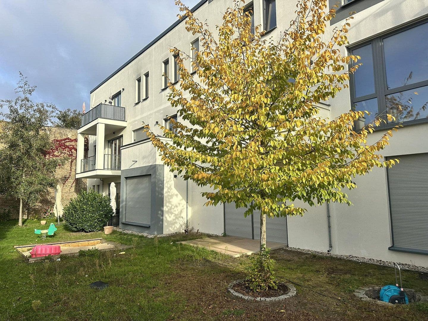 Predaj domu 156 m², pozemek 947 m², Lindenstraße 7c, Teltow, Brandenbursko Predaj domu 156 m², pozemek 947 m², Lindenstraße 7c, Teltow, Brandenbursko