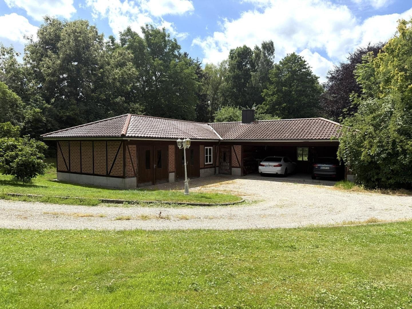 Predaj domu 255 m², pozemek 6.177 m², Gresse, Meklenbursko-Predpomoransko Predaj domu 255 m², pozemek 6.177 m², Gresse, Meklenbursko-Predpomoransko