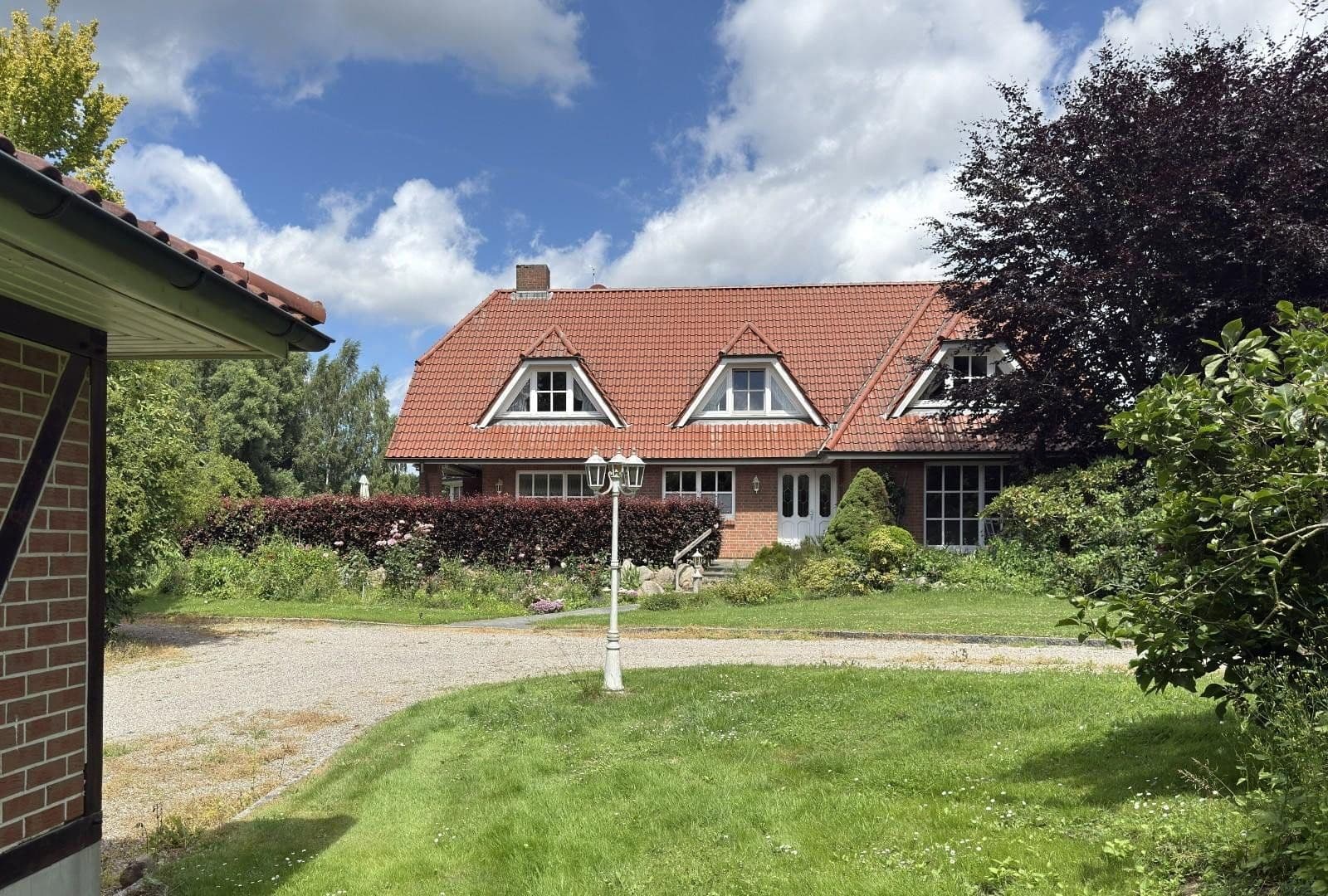 Predaj domu 255 m², pozemek 6.177 m², Gresse, Meklenbursko-Predpomoransko Predaj domu 255 m², pozemek 6.177 m², Gresse, Meklenbursko-Predpomoransko