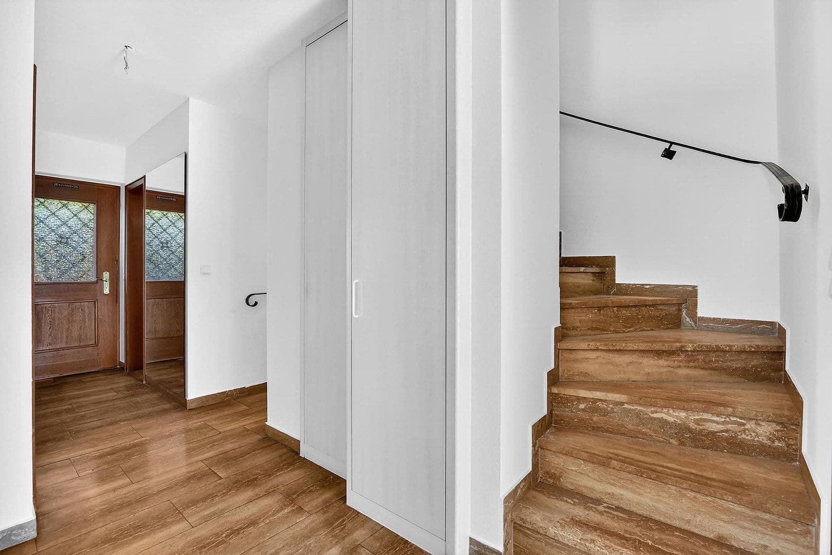 Predaj domu 128 m², pozemek 512 m², Maria-Eich-Str. 17a, Gräfelfing, Bavorsko Predaj domu 128 m², pozemek 512 m², Maria-Eich-Str. 17a, Gräfelfing, Bavorsko