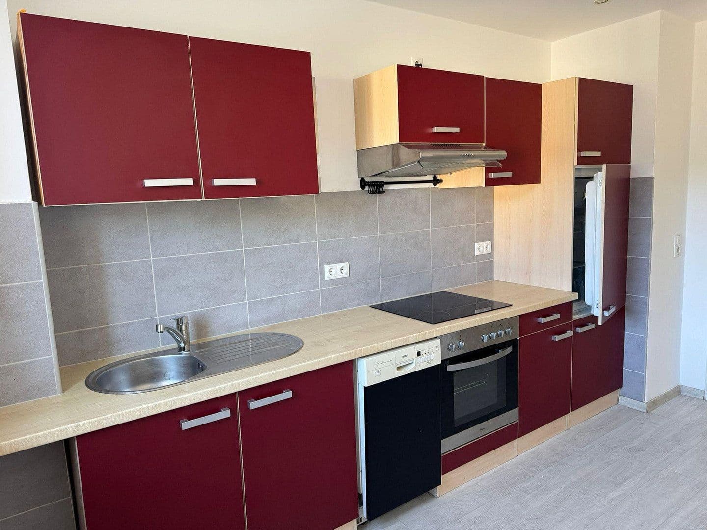 Prenájom bytu 3-izbový 84 m², Märkische Str. 165, Dortmund, Severné Porýnie - Westfálsko Prenájom bytu 3-izbový 84 m², Märkische Str. 165, Dortmund, Severné Porýnie - Westfálsko