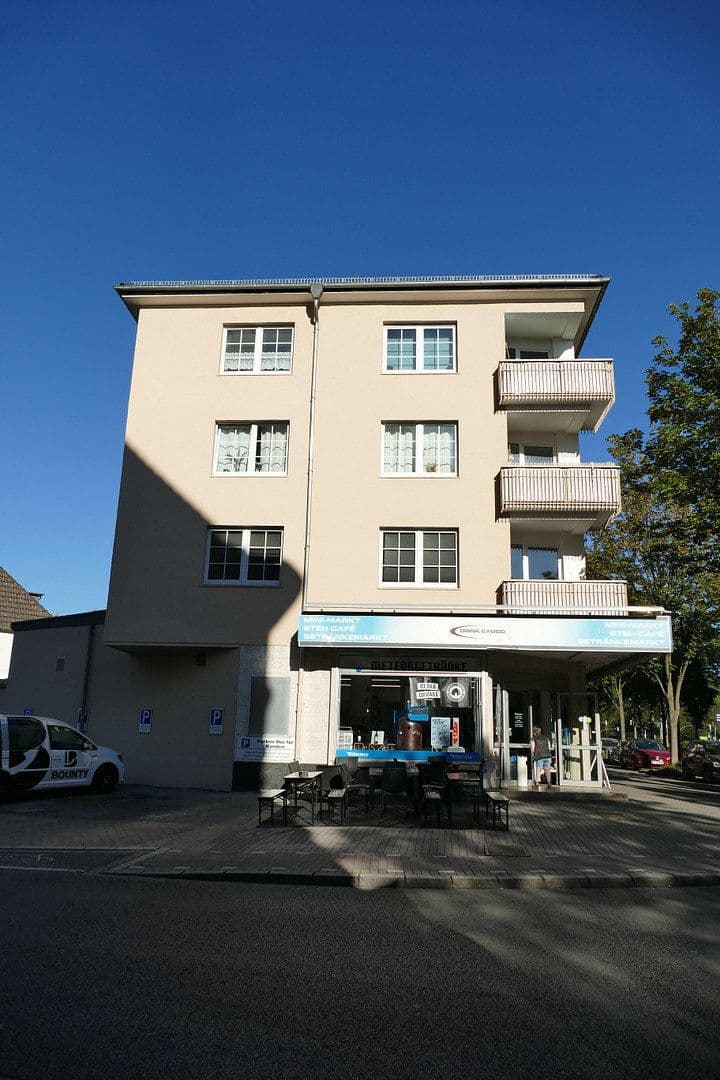 Prenájom bytu 3-izbový 84 m², Märkische Str. 165, Dortmund, Severné Porýnie - Westfálsko Prenájom bytu 3-izbový 84 m², Märkische Str. 165, Dortmund, Severné Porýnie - Westfálsko