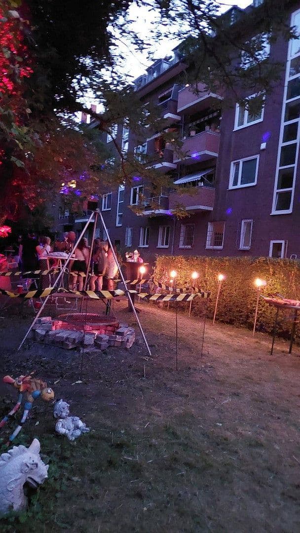 Prenájom bytu 5-izbový 132 m², Luxemburger Str. 257, Köln, Severné Porýnie - Westfálsko Prenájom bytu 5-izbový 132 m², Luxemburger Str. 257, Köln, Severné Porýnie - Westfálsko
