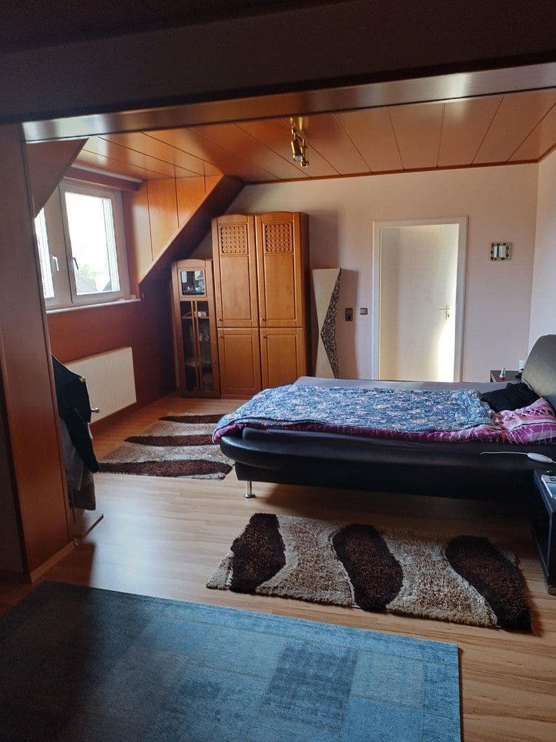 Predaj domu 368 m², pozemek 1.402 m², Hohlweg 8, Nettetal, Severné Porýnie - Westfálsko Predaj domu 368 m², pozemek 1.402 m², Hohlweg 8, Nettetal, Severné Porýnie - Westfálsko