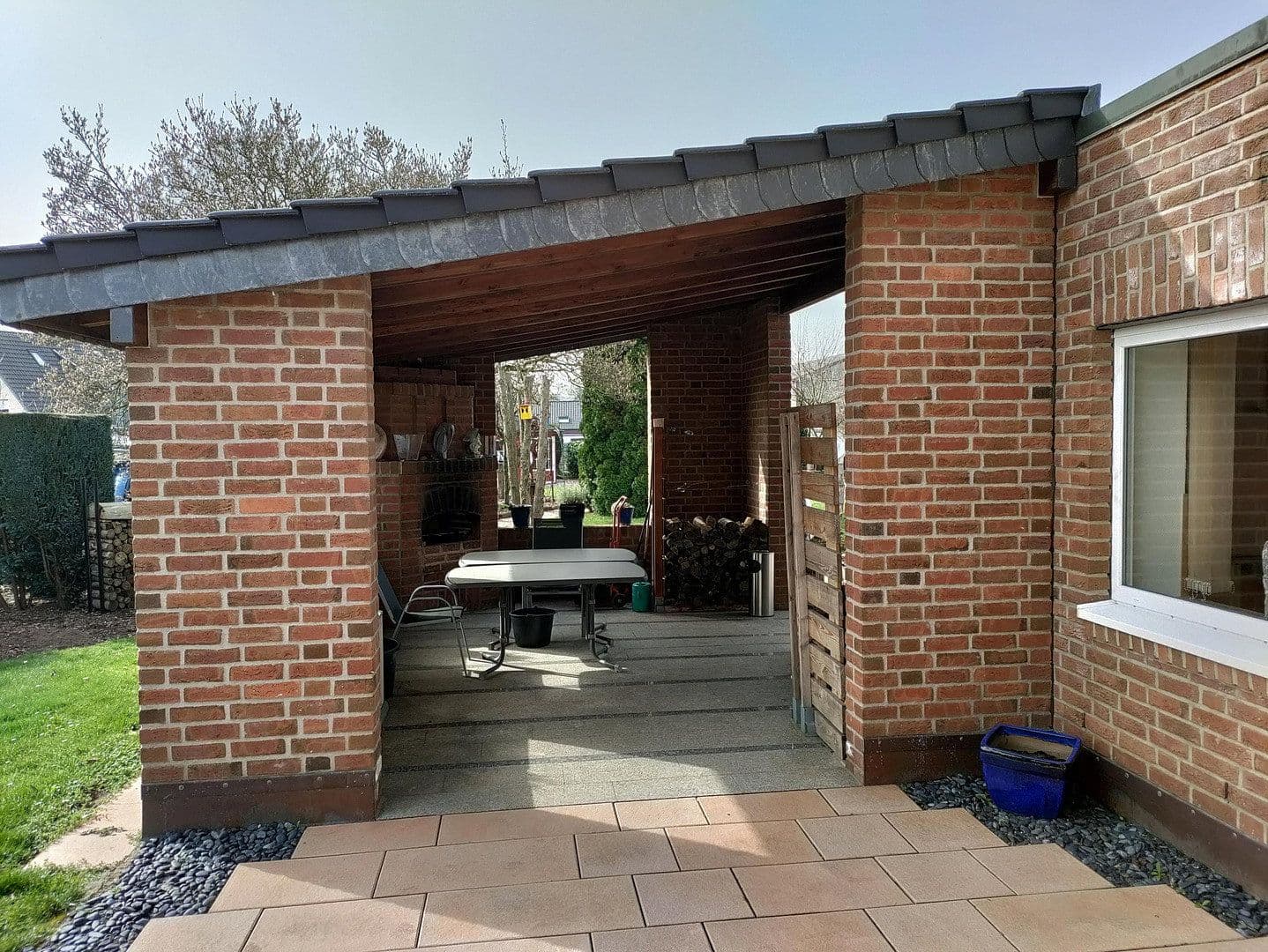 Predaj domu 368 m², pozemek 1.402 m², Hohlweg 8, Nettetal, Severné Porýnie - Westfálsko Predaj domu 368 m², pozemek 1.402 m², Hohlweg 8, Nettetal, Severné Porýnie - Westfálsko