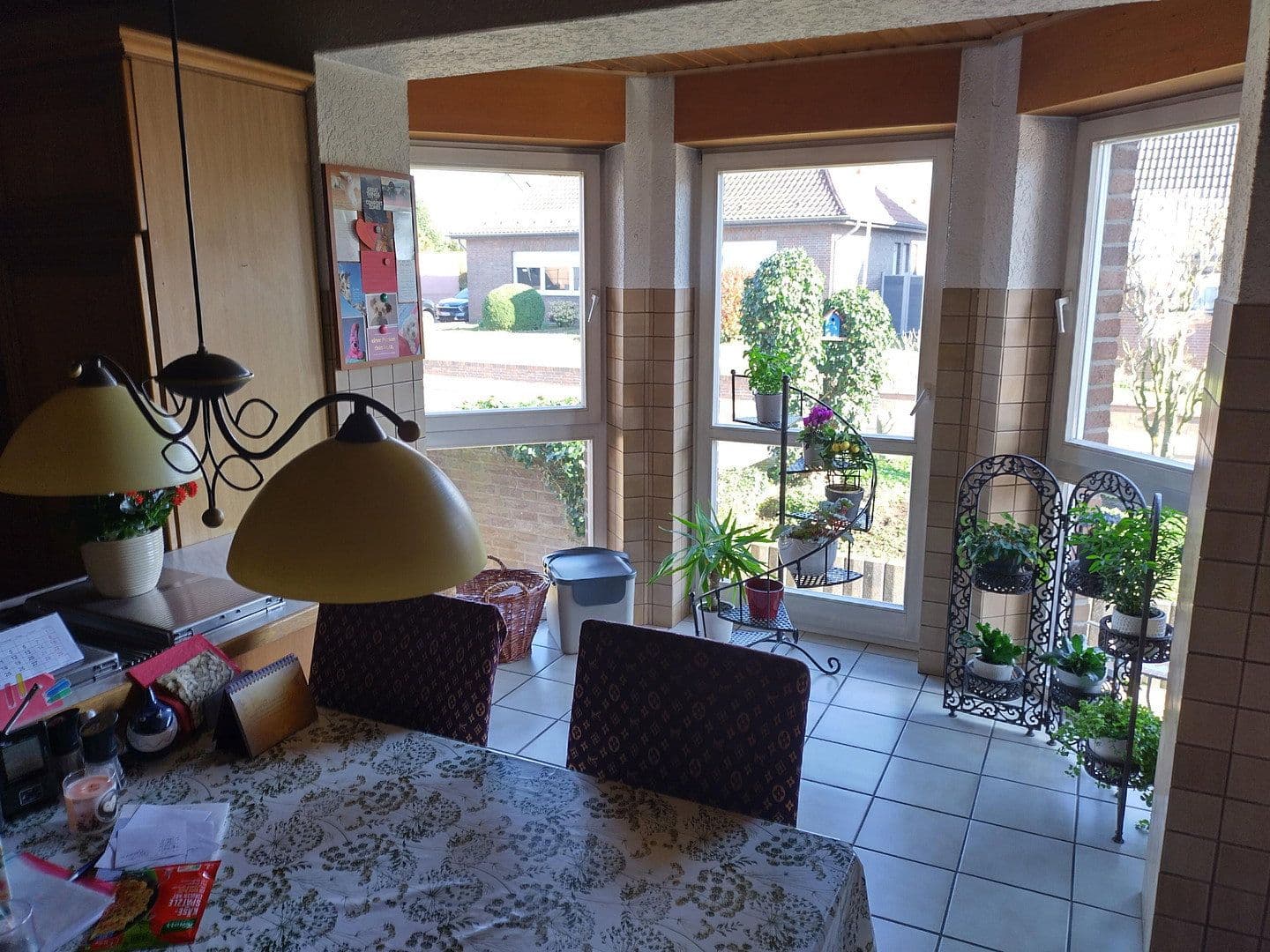 Predaj domu 368 m², pozemek 1.402 m², Hohlweg 8, Nettetal, Severné Porýnie - Westfálsko Predaj domu 368 m², pozemek 1.402 m², Hohlweg 8, Nettetal, Severné Porýnie - Westfálsko