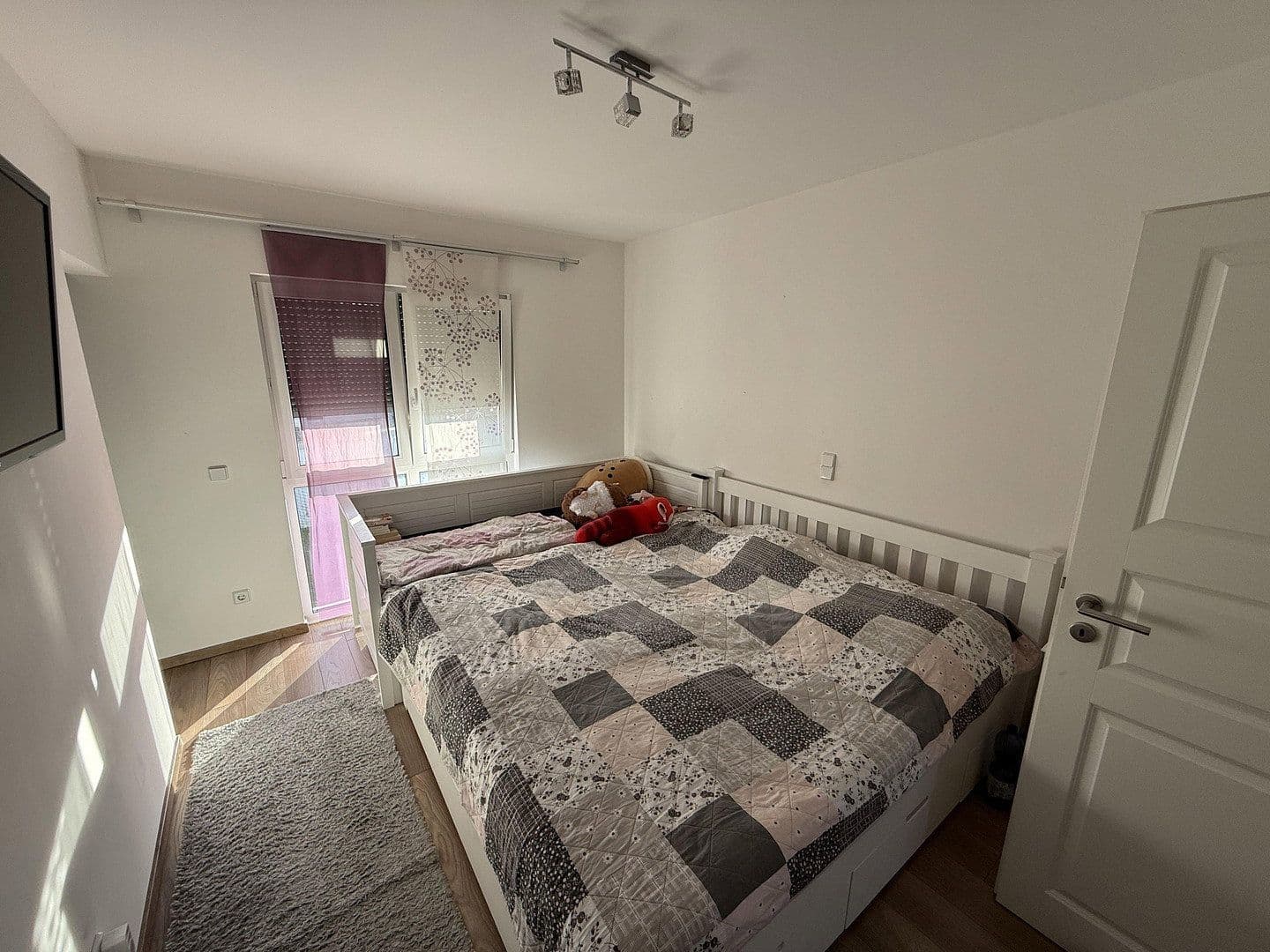 Predaj domu 140 m², pozemek 445 m², Hersbruck, Bavorsko Predaj domu 140 m², pozemek 445 m², Hersbruck, Bavorsko