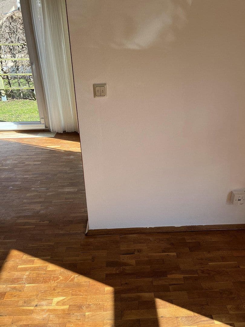 Predaj domu 232 m², pozemek 321 m², Bindweidring 1, Karben, Hesensko Predaj domu 232 m², pozemek 321 m², Bindweidring 1, Karben, Hesensko