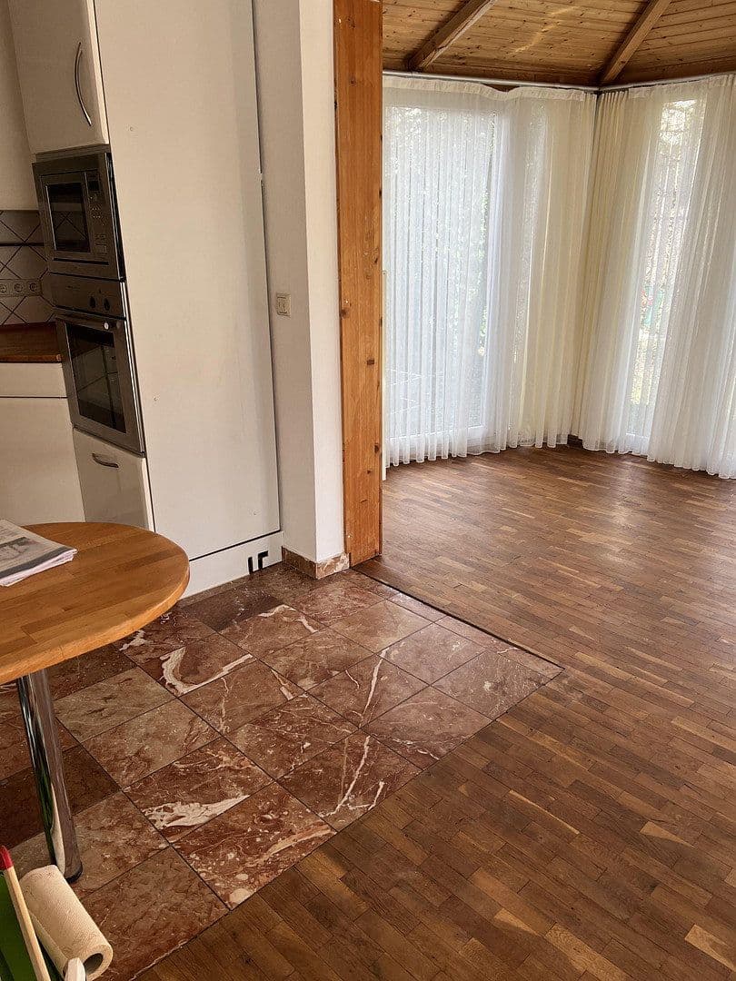 Predaj domu 232 m², pozemek 321 m², Bindweidring 1, Karben, Hesensko Predaj domu 232 m², pozemek 321 m², Bindweidring 1, Karben, Hesensko